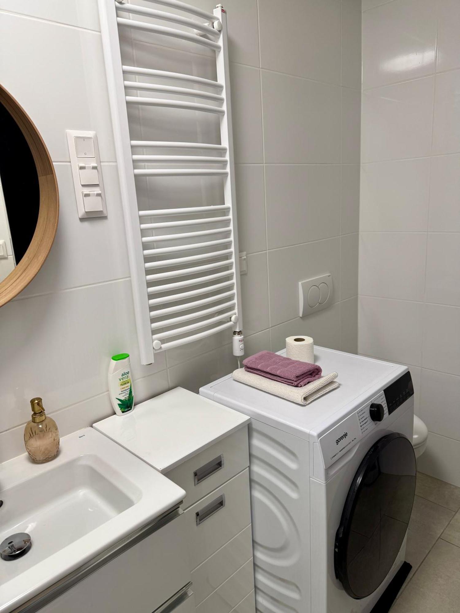 R77 Apartment Downtown - Penthouse Budapešť Exteriér fotografie